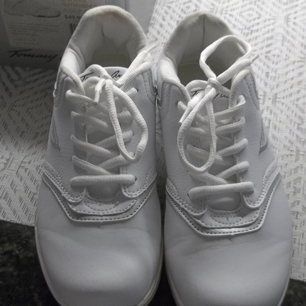 WOMENS TOMMY ARMOUR GOLF SHOES. SZ. 7
